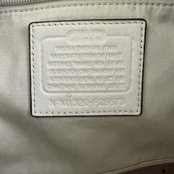 Coach City Tote Bag Purse White Gray Signature Print Coated Large Outlet - Picture 12 of 12